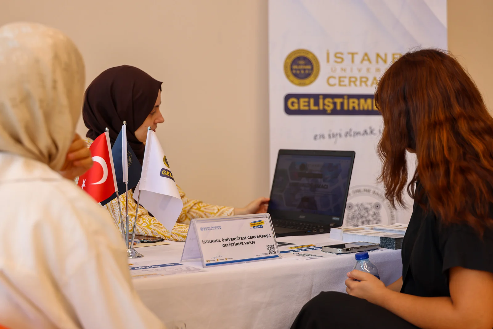 İstanbul Üniversitesi-Cerrahpaşa ‘2025 Tercih ve Tanıtım Günleri’nde Yerimizi Aldık