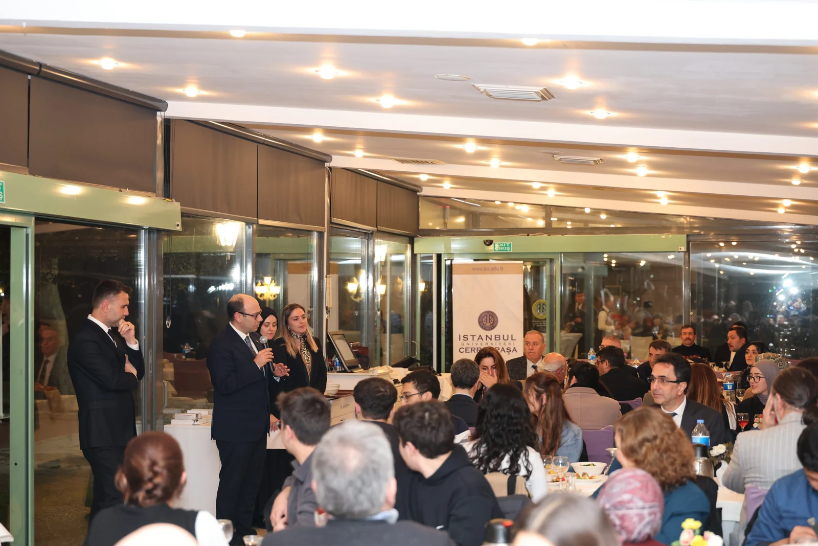 İÜC Geliştirme Vakfı Olarak Öğrencilerimizle İftar Yemeğinde Buluştuk