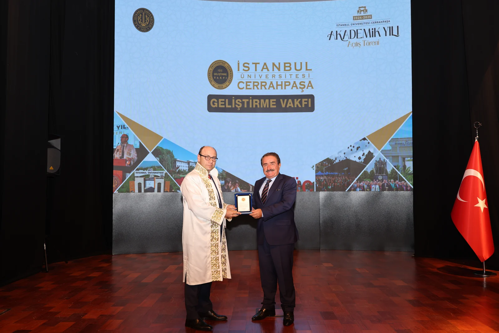“Rektör Prof. Dr. Nuri Aydın Tarafından Bağışçılarımıza Teşekkür”