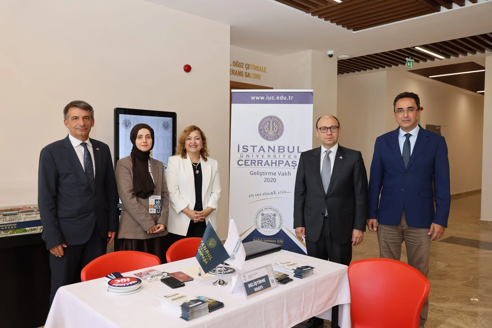 İstanbul Üniversitesi-Cerrahpaşa Tercih ve Tanıtım Günlerinde Yerimizi Aldık
