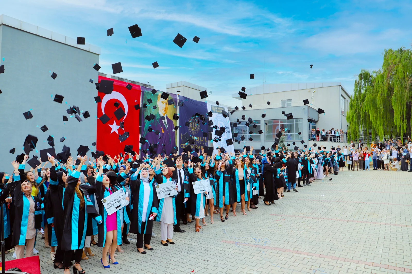 Hasan Âli Yücel Eğitim Fakültesi Mezuniyet Töreni Gerçekleştirildi
